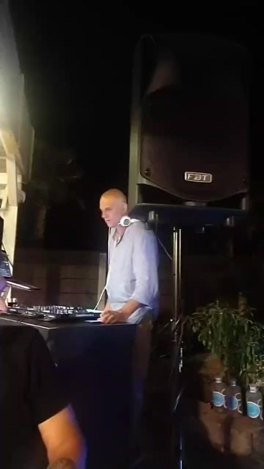 Papaya Beach 
 — presso Papaya Beach.