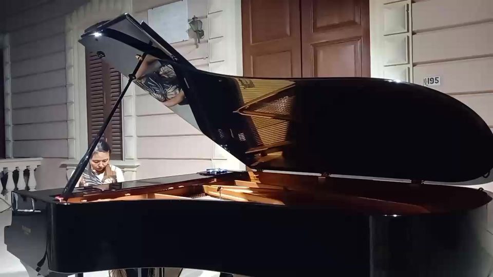 [AI WATABANE]
 Recital pianistico della pianista giapponese.
 PROGRAMMA 
 G.F. H…