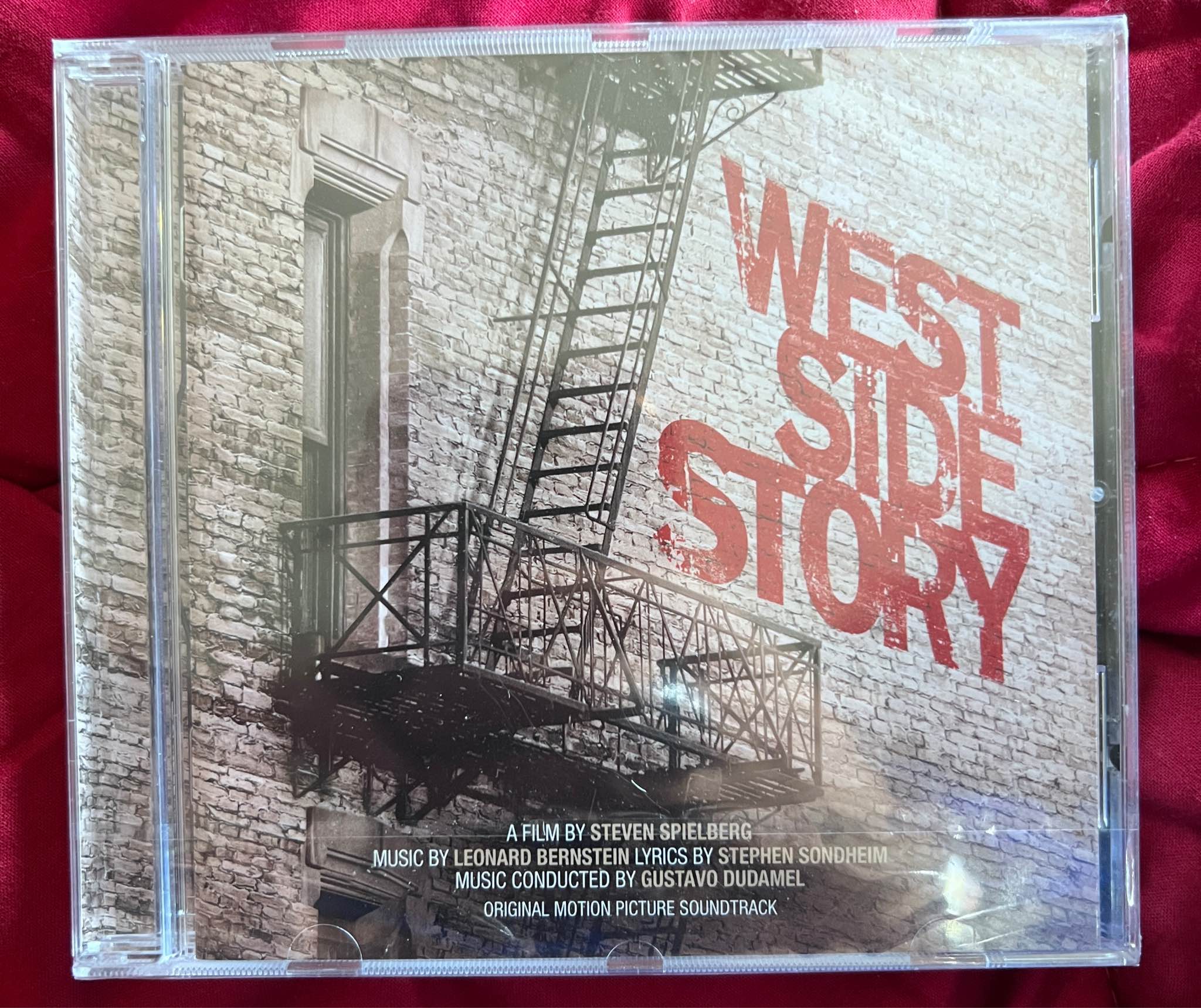 Vendo il cd della soundtrack di West Side Story nuovo sigillato a 8 euro compres…