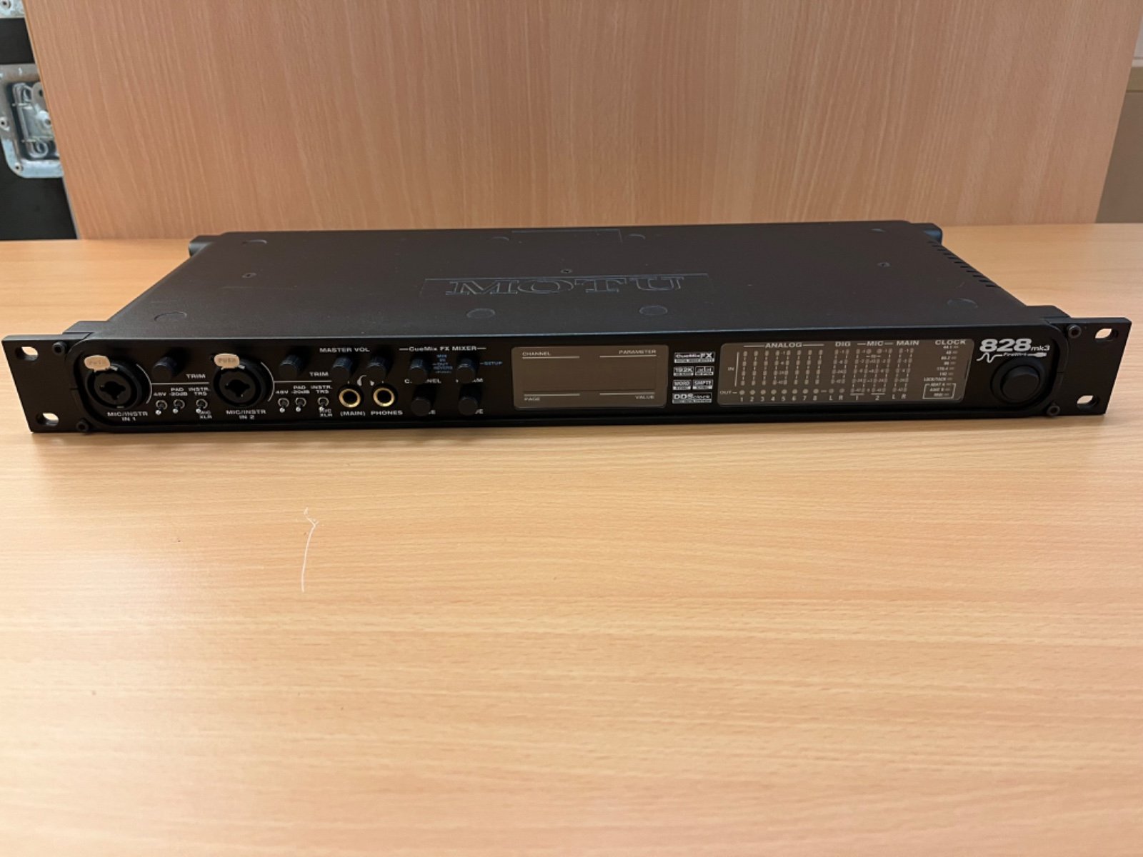 “Per gli amici Italiani parlo anche in Italiano e scorrere sotto per leggere l’a…