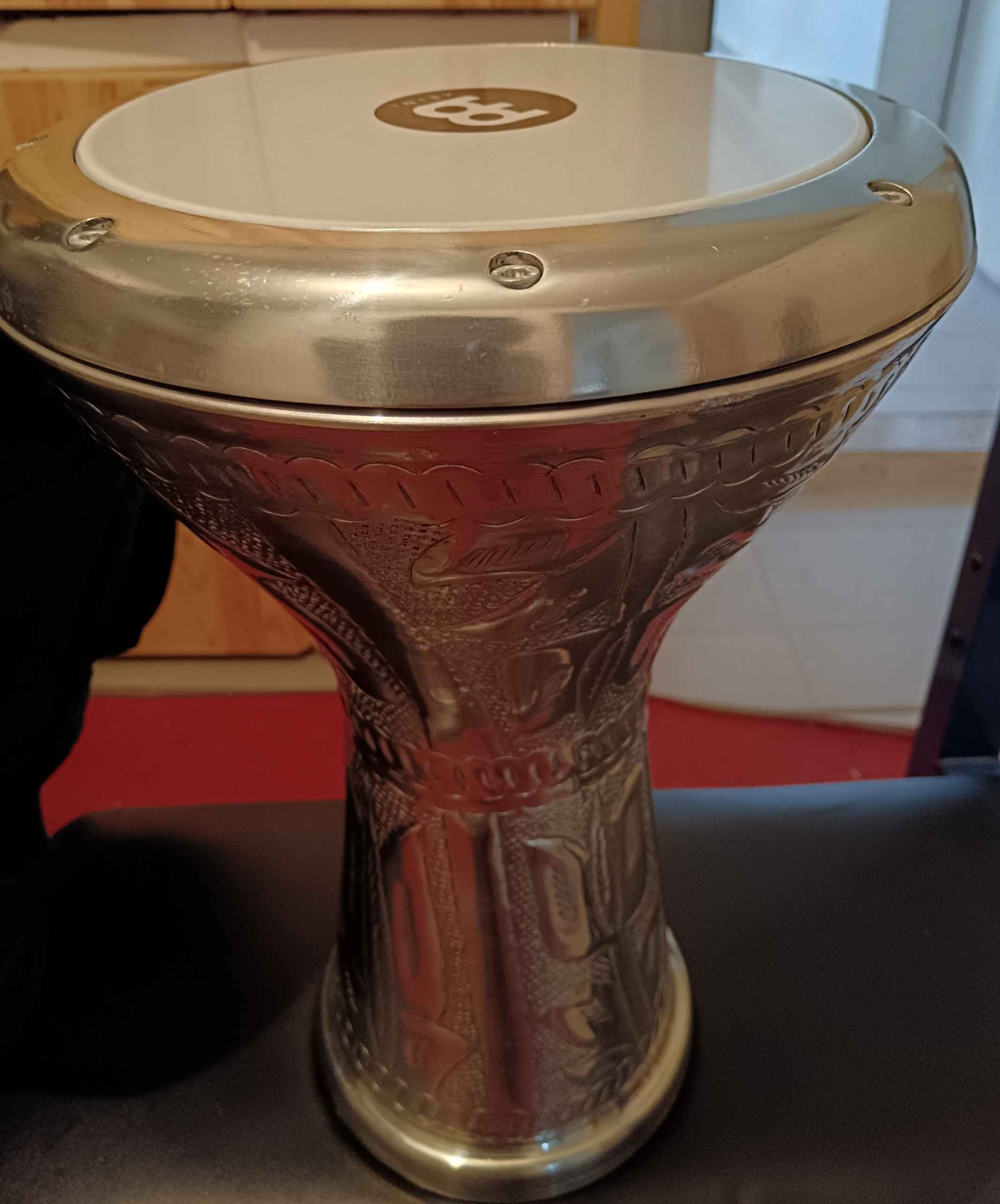 Vendo X inutilizzo Darbuka Meinl he-3030 in ottimo stato. Dotata di custodia e p…