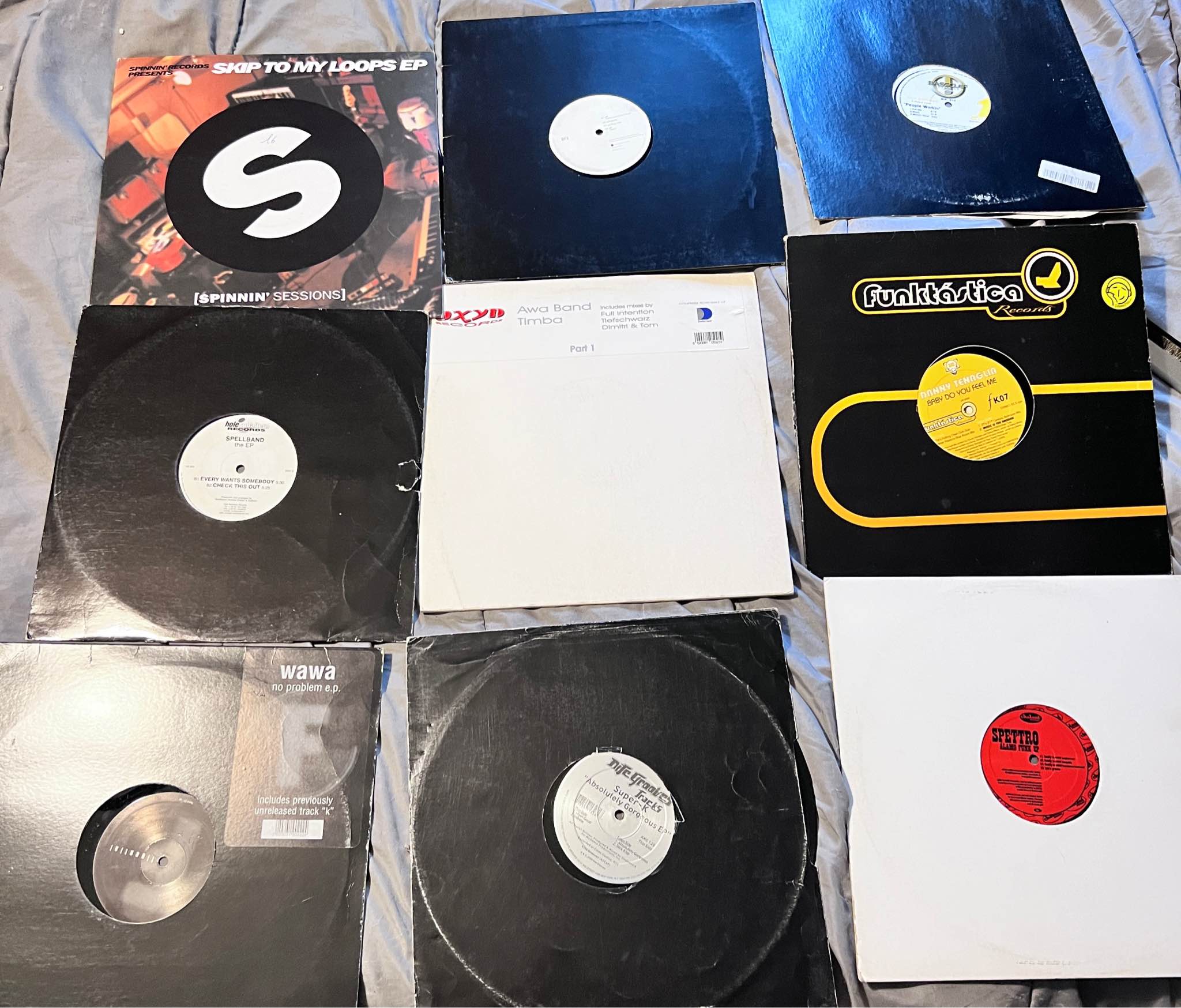 Vendo 20 mix house, elettro e underground fine 90/2000 ottime condizioni e pari …