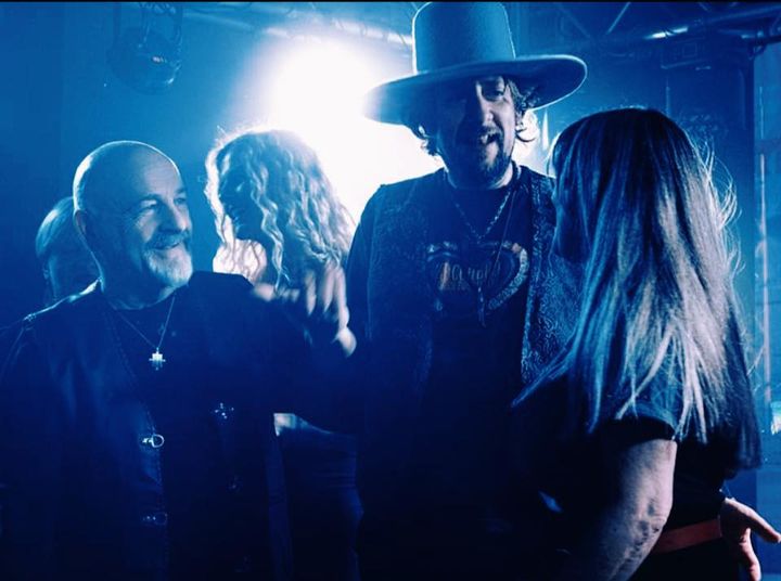 Si apre alla grande la stagione della musica del vivo al Fanatiko di Viareggio! …