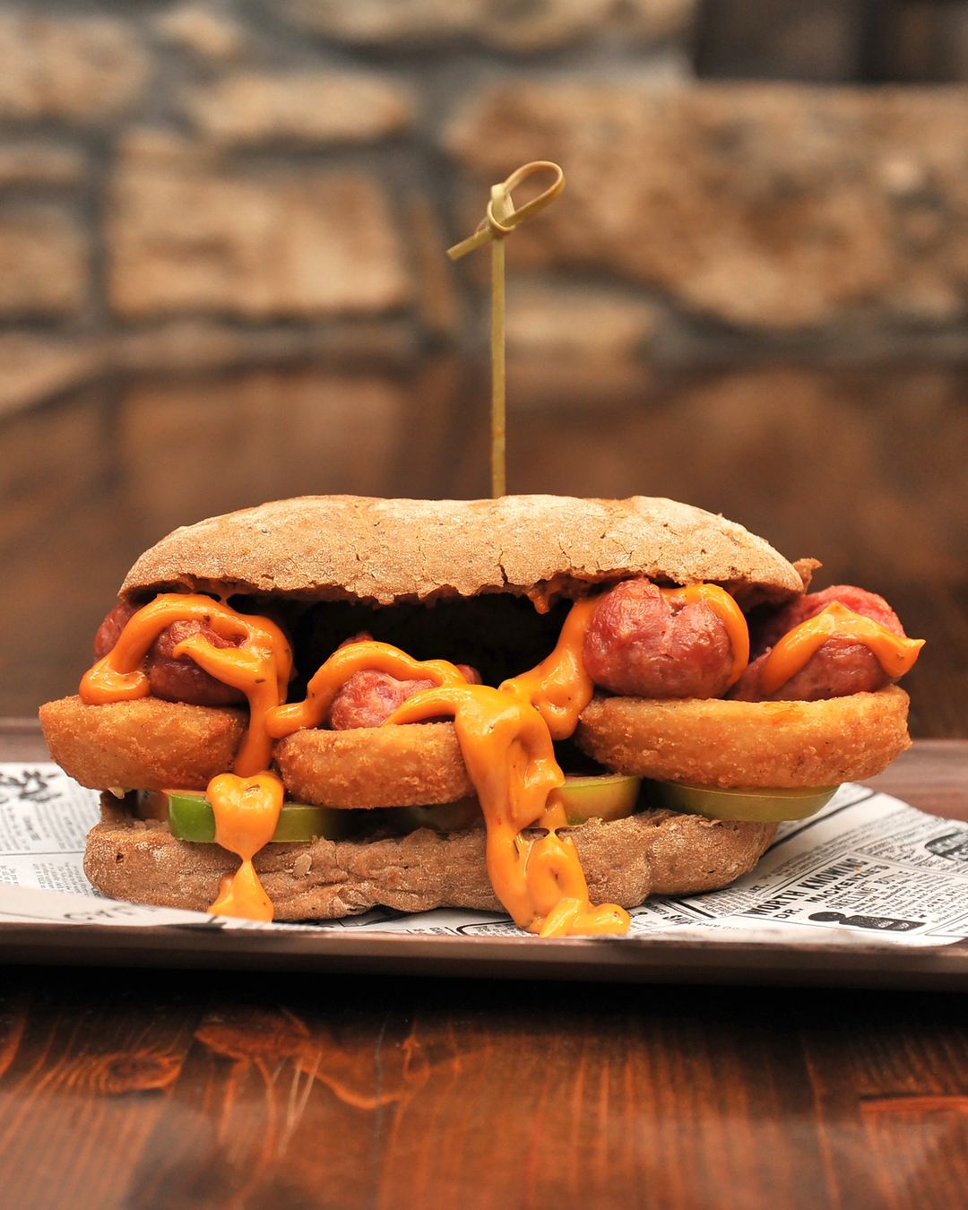 𝗕𝗔𝗥𝗕𝗔 𝗡𝗘𝗥𝗔 – 𝗘𝗫𝗣𝗟𝗢𝗦𝗜𝗢𝗡 𝗙𝗢𝗢𝗗   
*Cambusa alla ribalta* 

Il panino bombarolo usci…