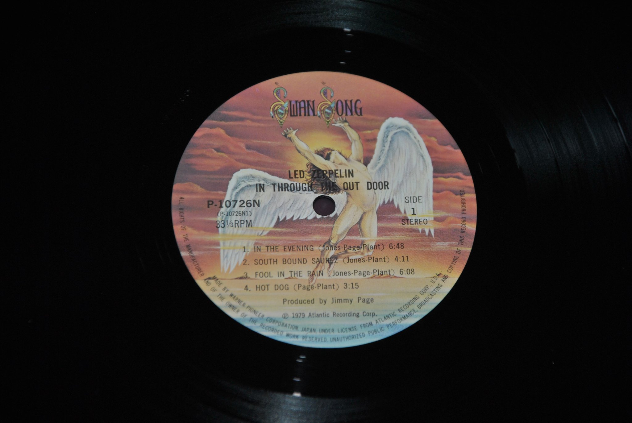 LED ZEPPELIN – IN THROUGH THE OUT DOOR – SWAN SONG P-10726N 1979 – LP JAPAN OBI …
