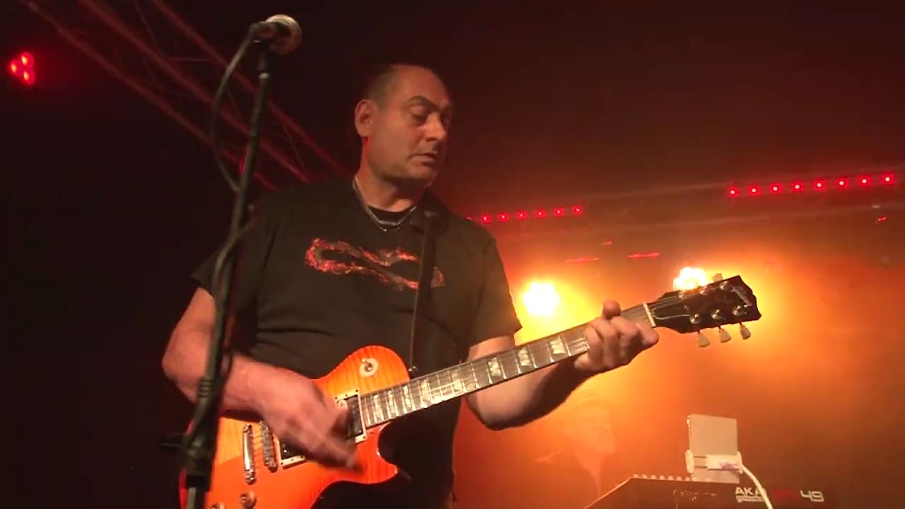 1 GIUGNO EVENTO ESCLUSIVO 
 OMAGGIO A  AMY WINEHOUSE 
 ATLETI BISTROT, LIVORNO 
…