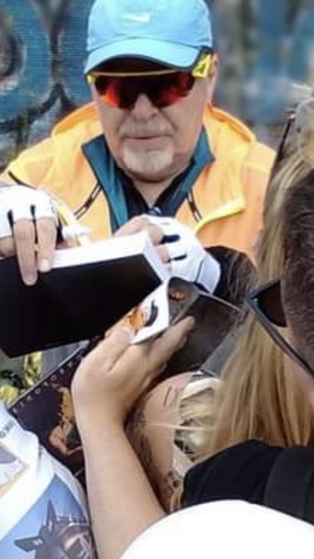 I ROMBOFONIA ringraziano il loro SUPER AMICO MARCO DA PRATO che è andato a trova…